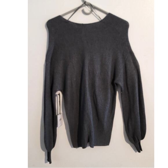 1. State Balloon Sleeve Ribbed V-Neck Pullover Sweater Medium Grey XS NEW - Picture 3 of 9